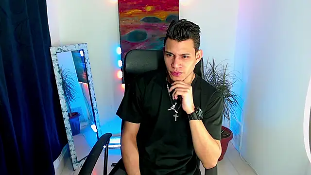 Snapshot of dirtyboy_23 chatting on 09.11.25 dirtyboy 23 online show from 09.11.25