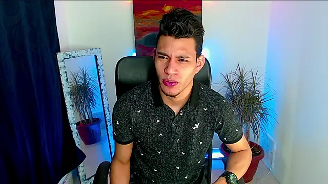 Snapshot of dirtyboy_23 chatting on 09.22.25 dirtyboy 23 online show from 09.22.25