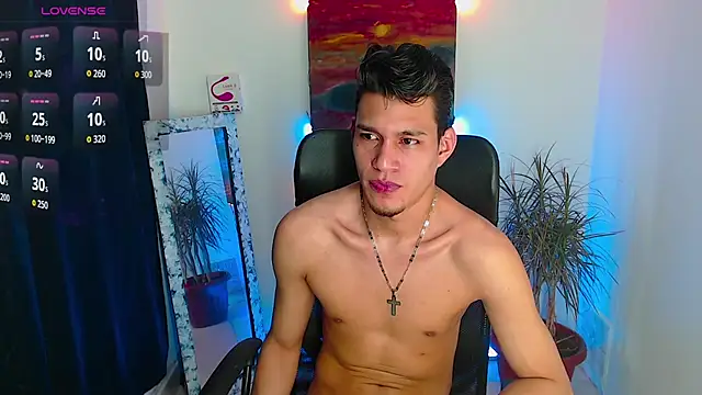 Snapshot of dirtyboy_23 chatting on 10.12.25 dirtyboy 23 online show from 10.12.25