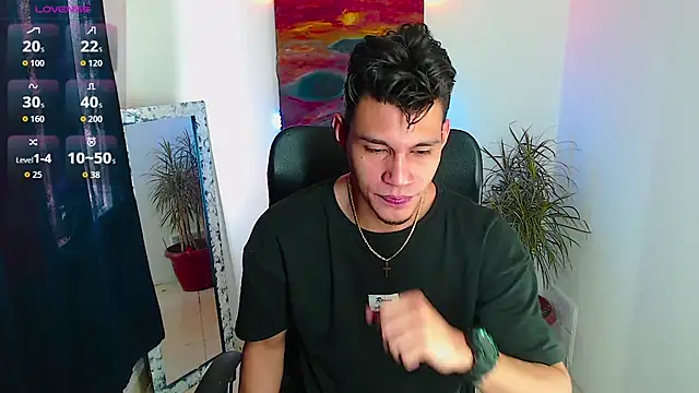 Snapshot of dirtyboy_23 chatting on 12.18.25 dirtyboy 23 online show from 12.18.25