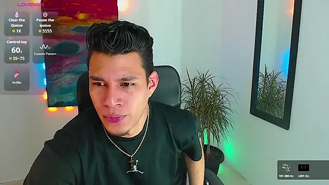 Snapshot of dirtyboy_23 chatting on 01.12.26 dirtyboy 23 online show from 01.12.26