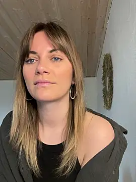 Milla  one online show from 03.11.25