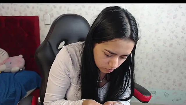 kayla k18 online show from 10.03.25