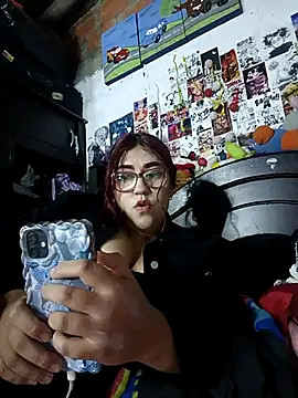 dafne19  online show from 10.10.25