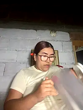 dafne19  online show from 10.11.25