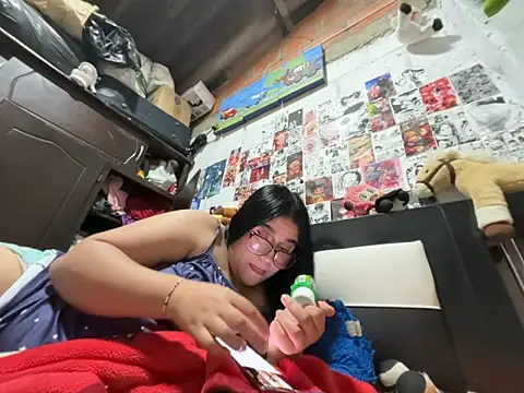 dafne19  online show from 04.03.26