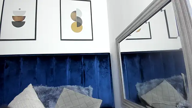 Snapshot of Alaia_Cute chatting on 02.07.26 Alaia Cute online show from 02.07.26