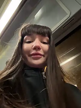 Snapshot of Sophie_Avory chatting on 02.20.25 Sophie Avory online show from 02.20.25