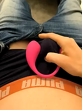 geilehecke1 online show from 01.15.25