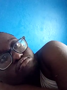 Snapshot of Jeanlaurent972 chatting on 09.27.25 Jeanlaurent972 online show from 09.27.25