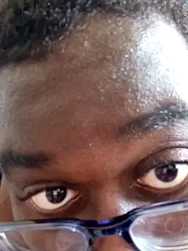 Snapshot of Jeanlaurent972 chatting on 10.27.25 Jeanlaurent972 online show from 10.27.25