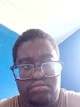 Snapshot of Jeanlaurent972 chatting on 11.11.25 Jeanlaurent972 online show from 11.11.25