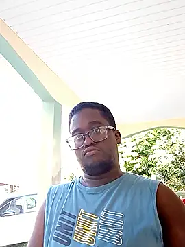 Snapshot of Jeanlaurent972 chatting on 02.14.26 Jeanlaurent972 online show from 02.14.26