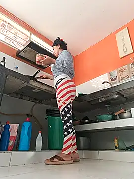 katysquirtdirty online show from 02.04.26