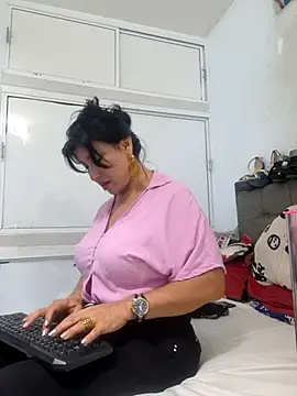 katysquirtdirty online show from 05.23.26