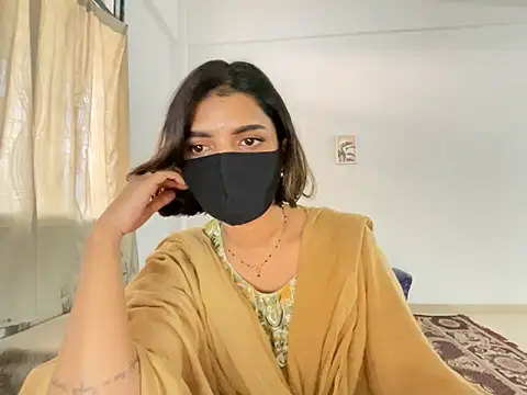 MaYaa  11 online show from 01.17.25