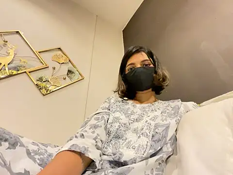 MaYaa  11 online show from 03.17.25