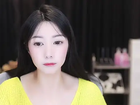 Nuyoah-77 online show from 10.09.25