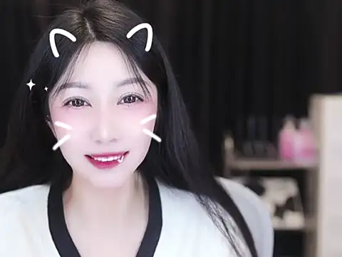 Nuyoah-77 online show from 10.13.25