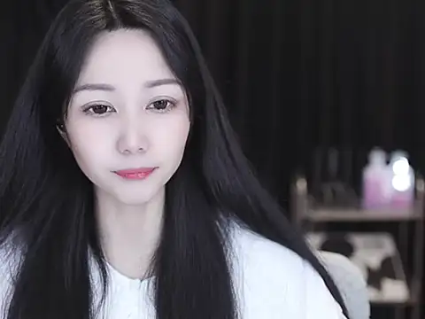 Nuyoah-77 online show from 03.06.26