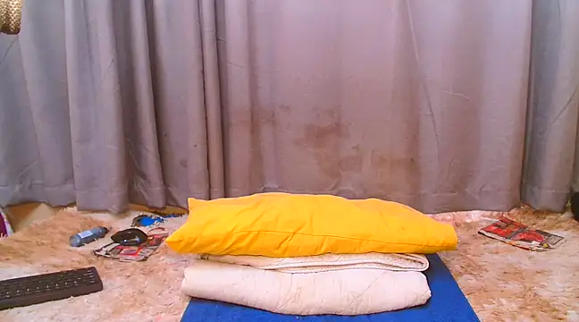 Snapshot of SexyCamilaxx chatting on 02.09.25 SexyCamilaxx online show from 02.09.25