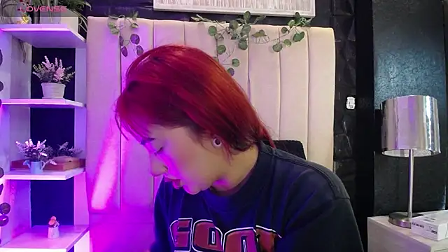 Mia Rinn online show from 01.10.25