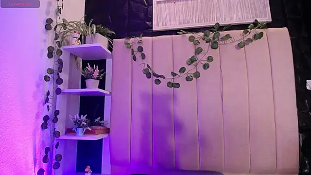 Mia Rinn online show from 01.13.25