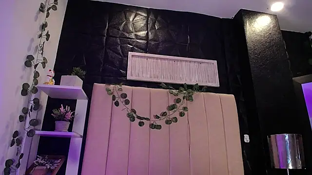 Mia Rinn online show from 01.22.25