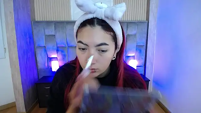 Mia Rinn online show from 09.18.25