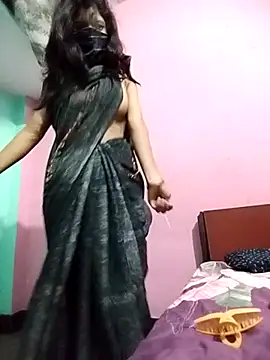 Hotty-Divya online show from 09.25.25