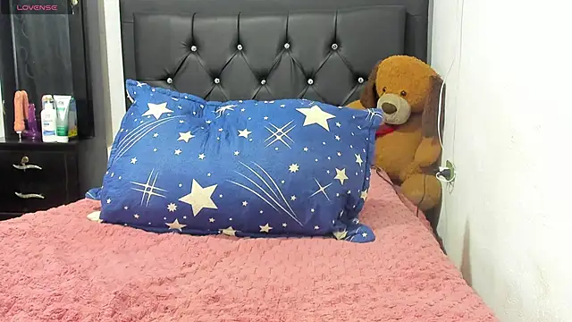 Natassha brown1 online show from 09.19.25