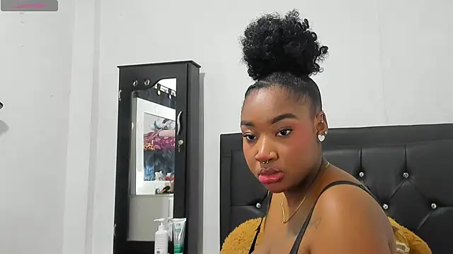 Natassha brown1 online show from 10.17.25