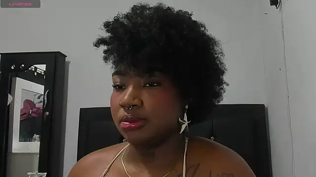 Natassha brown1 online show from 10.20.25