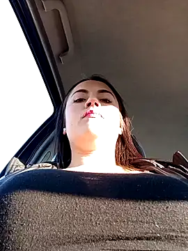 Lesly 10- online show from 01.22.25