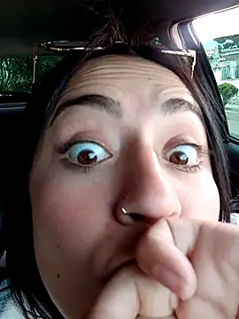 Lesly 10- online show from 02.02.25