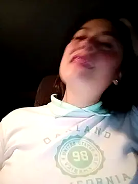 Lesly 10- online show from 03.07.25