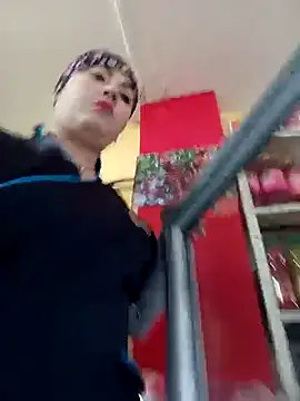 Lesly 10- online show from 09.09.25