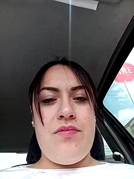 Lesly 10- online show from 10.15.25