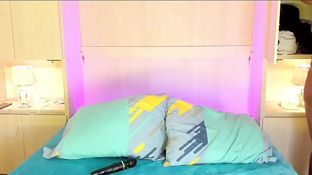 Snapshot of EmilyyStuart chatting on 02.12.26 EmilyyStuart online show from 02.12.26