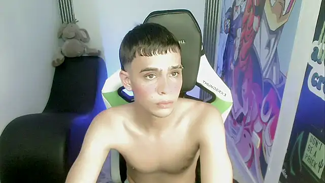 Snapshot of zacariasss_ chatting on 12.03.24 zacariasss online show from 12.03.24