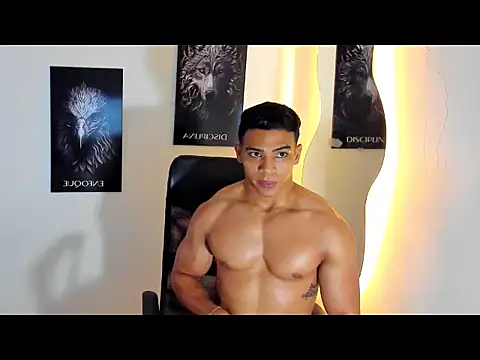 Snapshot of Andrew_wolf7 chatting on 12.04.24 Andrew wolf7 online show from 12.04.24