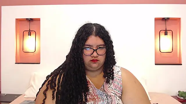 Snapshot of Miley_Collins chatting on 12.15.24 Miley Collins online show from 12.15.24