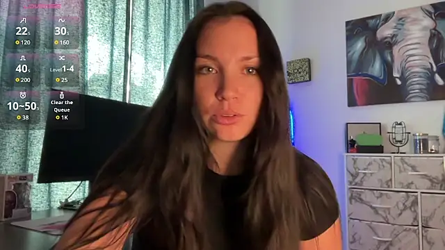 Snapshot of sweetsariaah chatting on 09.28.25 sweetsariaah online show from 09.28.25