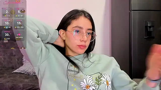 emmadiaz1 online show from 12.23.24