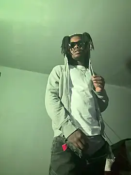 Snapshot of SluttyLyfe4L chatting on 03.21.26 SluttyLyfe4L online show from 03.21.26