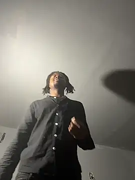 Snapshot of SluttyLyfe4L chatting on 04.05.26 SluttyLyfe4L online show from 04.05.26