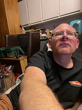 Snapshot of theoneandonlyniko chatting on 02.12.26 theoneandonlyniko online show from 02.12.26