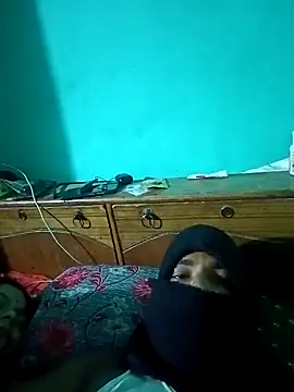 Lustyful Couple online show from 01.09.25