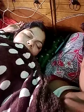 Lustyful Couple online show from 01.11.25