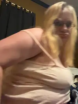 Snapshot of CherishWilliams chatting on 07.07.26 CherishWilliams online show from 07.07.26